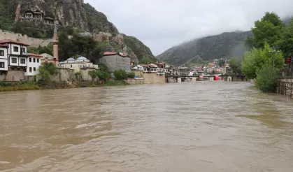 Sel riski: Tokat ve Amasya’da eğitime ara