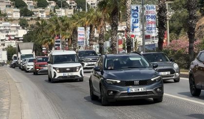 Muğla yolunda bayram hareketliliği: 48 saatte 44 bin araç!
