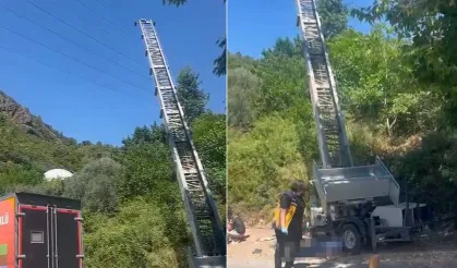Eşya taşıma asansörü elektrik hattına düştü: 2 işçi öldü