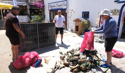 Bodrum'da denizden 250 kilogram çöp çıktı