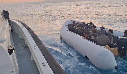 Kuşadası açıklarında 18 kaçak göçmen yakalandı