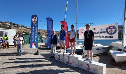 Sahil Güvenlik Kupası Yelken Yarışları Foça'da yapıldı