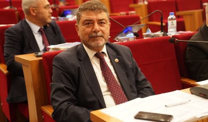 AK Parti Grup Sözcüsü Atmaca’dan üst geçit ihalesine tepki!