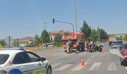 Arazöz ile çarpışan motosikletin sürücüsü yaralandı