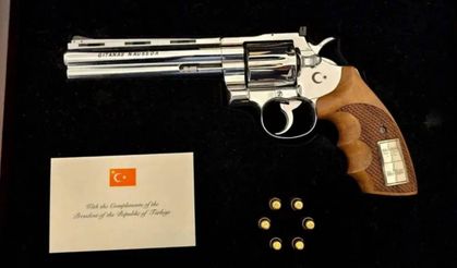 Erdoğan'ın hediye ettiği tabancayı hangi liderler ülkelerine götürmedi?