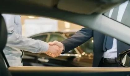 Sıfır araçları kısa vadede teslim etme vaadiyle 500 milyonluk vurgun!