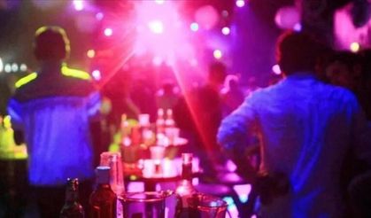 Gece kulübü sahibine 'suç örgütü övmek'ten tutuklama