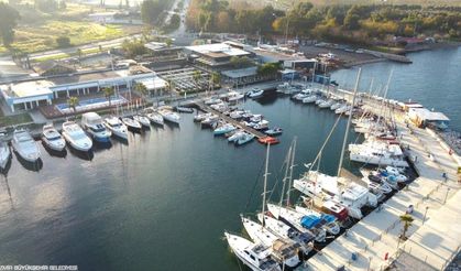 Marina’da pop klasikleri