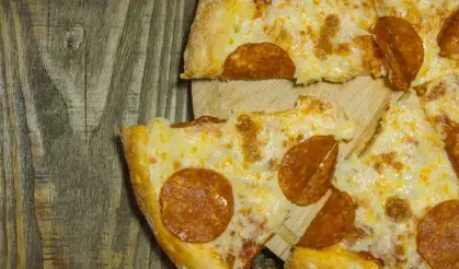 30 yıldır Türkiye’deydi: Ünlü pizza zincirinin yeni sahibi belli oldu!