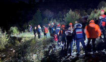 Isparta’da kayıp İHH ekibi için zamanla yarış: Bir kişiden acı haber!