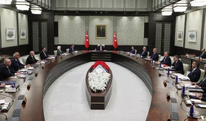 Kabine toplanıyor: Ana gündem fon soruşturması!