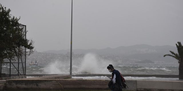İzmir için 'fırtına' uyarısı! 2 gün sürecek