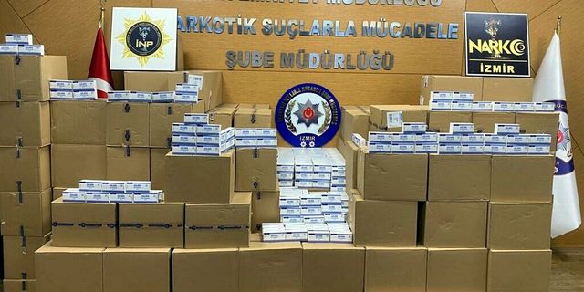 İzmir merkezli 3 ilde uyuşturucu operasyonu! 828 bin sentetik hap ele geçirildi