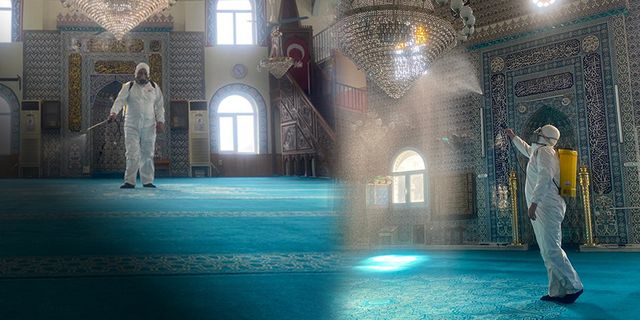 Bayraklı’da camiler dezenfekte ediliyor... Ramazan ayı boyunca sürecek