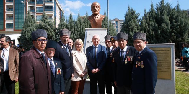 Karabağlar'da İstiklal Marşı'nın Kabulü'nün 102. yıl dönümü kutlamaları