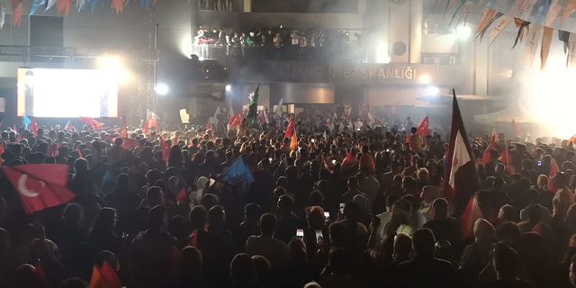 AK Parti İzmir İl Başkanı Saygılı: Şimdi diğer zafere koşma zamanı!