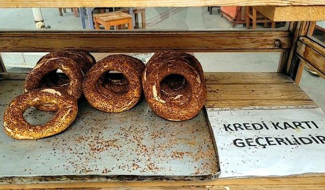 Simit 10 TL oldu... Kredi kartıyla satış başladı!