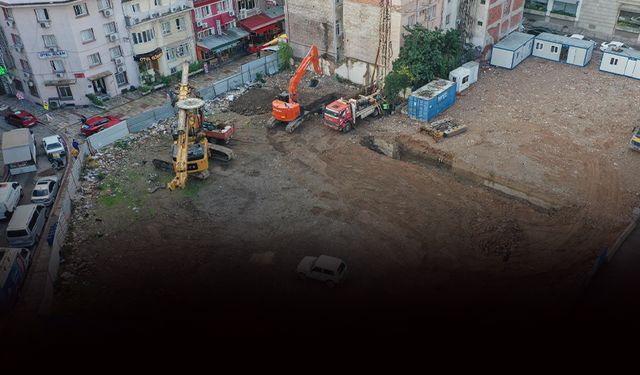 Konak Belediyesi, yeni hizmet binasına kavuşuyor... İlk kazma vuruldu!