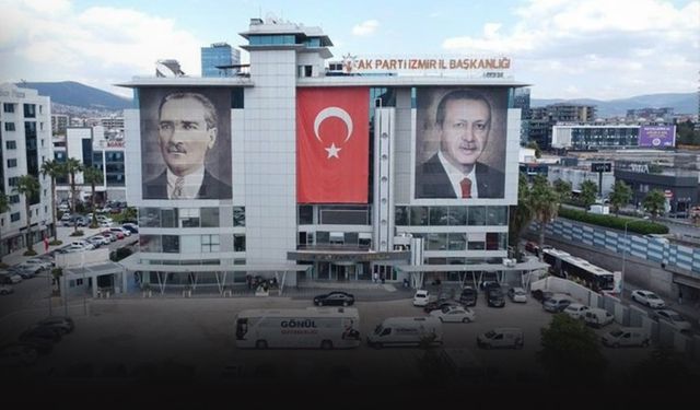 AK Parti İzmir'de flaş gelişme... İl başkanı istifa etti!