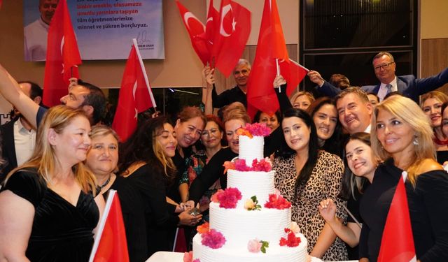 Çeşme Belediyesi'nden öğretmenlere geleneksel yemek