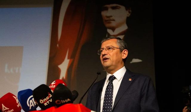 CHP Genel Başkan Adayı Özgür Özel kadrosunu açıkladı