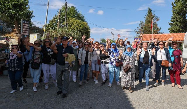 Buca Belediyesi’nin gezilerine 12 bin 486 kişi katıldı