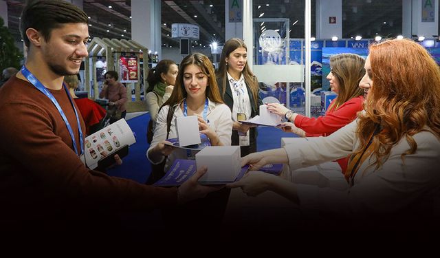 Buca Belediyesi standına yoğun ilgi