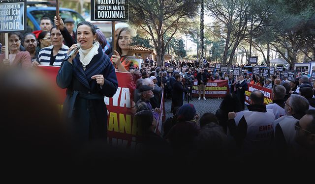 Efes Selçuk tek yumruk oldu... "Tehdit değil sözleşme istiyoruz!"