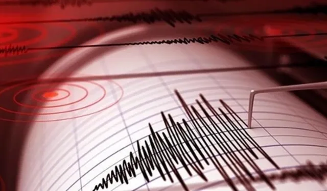 Marmara'da korkutan deprem... İstanbul ve birçok ilde de hissedildi!