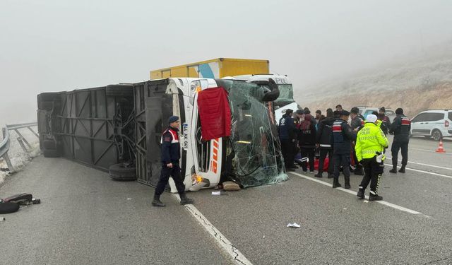 Yine yolcu otobüsü, yine facia... Çok sayıda ölü ve yaralı var!