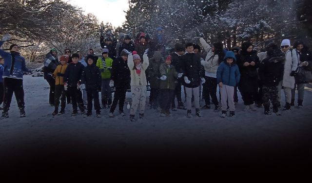 Başkan Batur'dan minik sporculara, yarıyıl tatili hediyesi Spil gezisi!