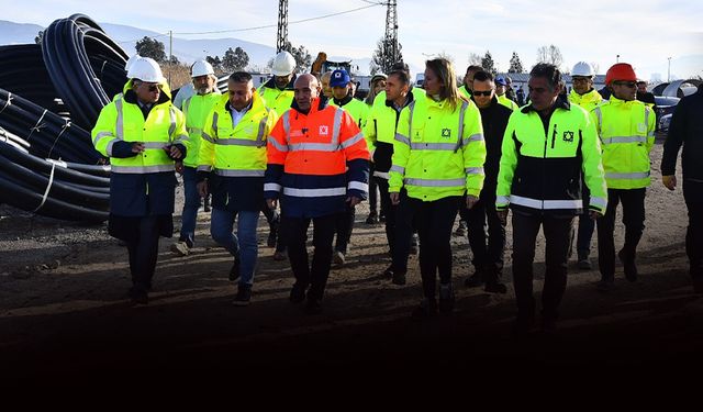 Soyer, arıtma tesisi inşaatını yerinde inceledi... İzmir’de yaşam kalitesi yükselecek