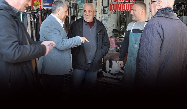 Mehmet Sadık Tunç, Fahrettin Altay’da esnafla buluştu... Karabağlar’ın talihsizliği 1 Nisan’da sona eriyor