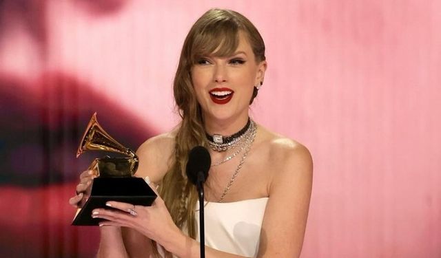 Grammy kazandı: Ekibine 5 milyon TL'lik hediye dağıttı