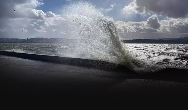 Meteoroloji uyardı! Ege Denizi'nde fırtına bekleniyor