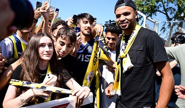 Süper Lig'in en pahalı transferi... En-Nesyri imzayı attı!