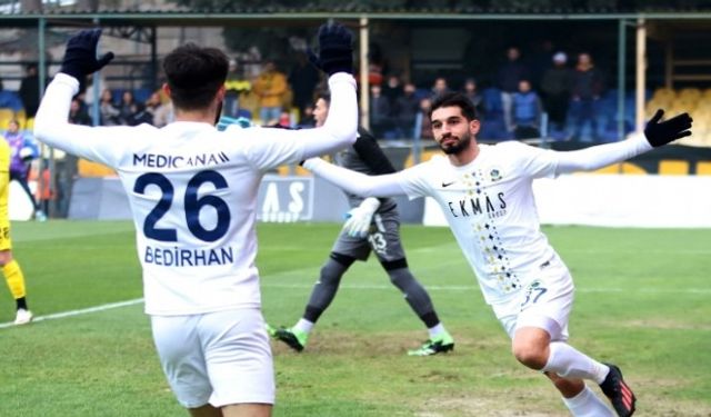 Menemen FK golcüleriyle resmen vedalaştı