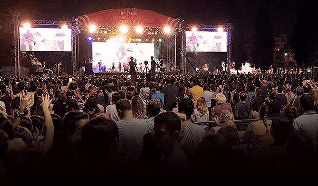 İzmir'de ücretsiz 'Çim Konserleri' başlıyor... Kimler gelecek?