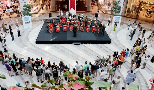 Ege Ordusu Bölge Bandosu, 30 Ağustos Zafer Bayramı dolayısıyla konser verdi