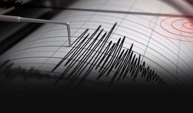 İzmir'de korkutan deprem!