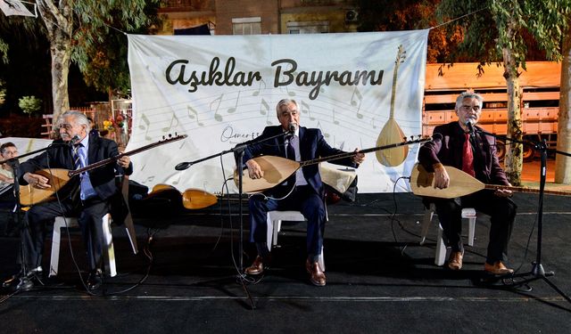 Bornova’da Aşıklar Bayramı coşkuyla kutlandı