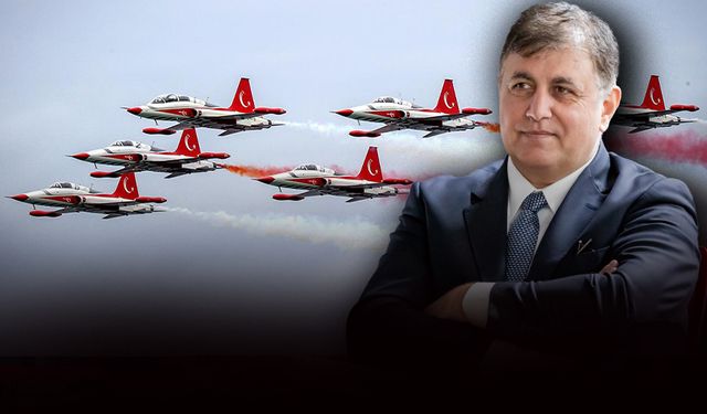 İzmirliler hasretle Türk Yıldızlarını bekliyordu ama... Tasarrufa takılmış!