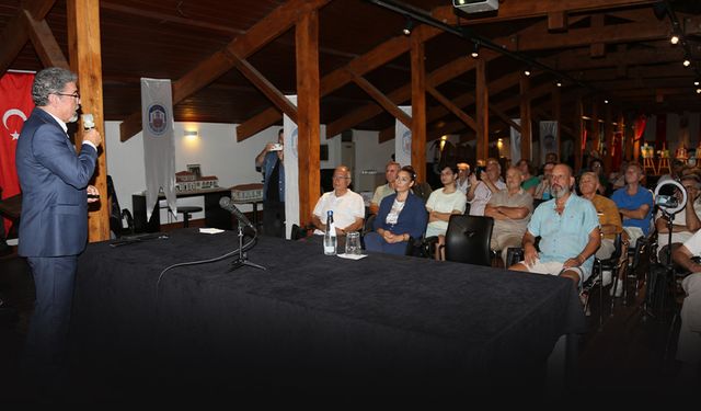 Selçuk Efes Kent Belleği’nin gündemi Deprem Söyleşisi