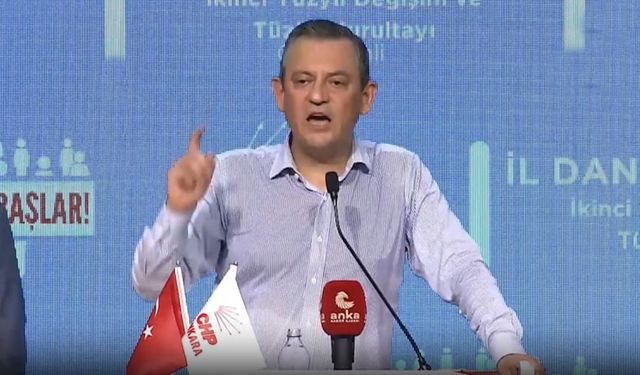 Özgür Özel'den teğmenlere destek: Trikopis’in askerleriyiz mi diyeceklerdi?"