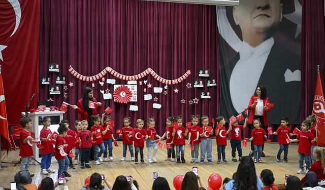 Çocuk Oyun ve Aktivite Merkezlerinde Cumhuriyet coşkusu