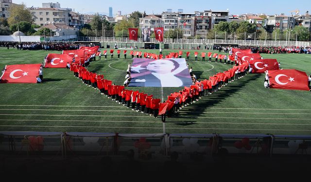 Cumhuriyet’in 101. Yılı’nda Bornova'da coşku dolu kutlama