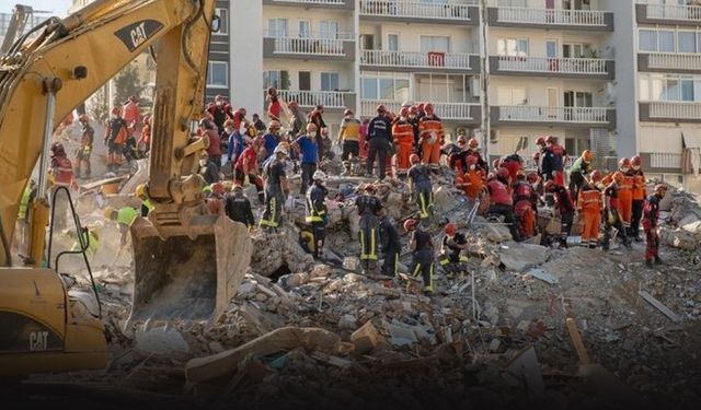 İzmir için korkutan uyarı! "7 büyüklüğünde deprem üretebilirler"