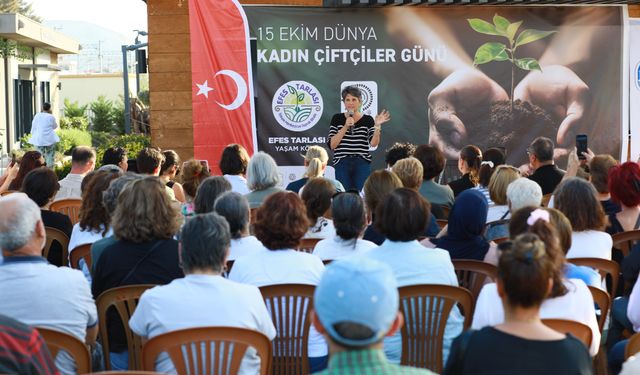 Armağan Portakal kadın çiftçilere “Toprağın Ritmini” anlattı