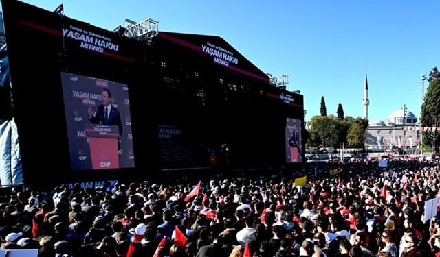 Teröre ve şiddete karşı binler buluştu... Özel, Erdoğan'a seslendi: Bahçeli’yi sözcü kılma