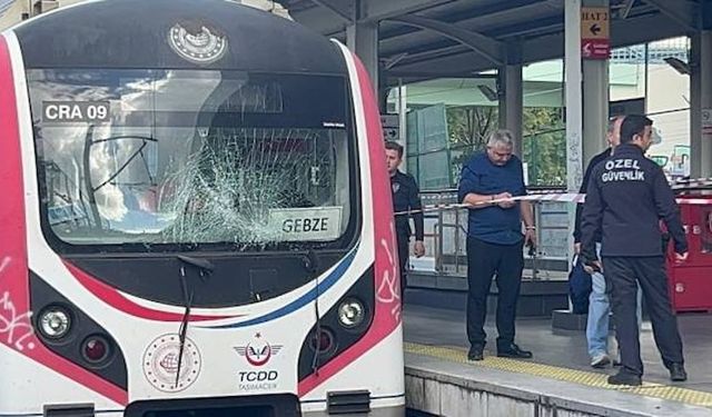 Marmaray'da intihar: Bir kişi hayatını kaybetti